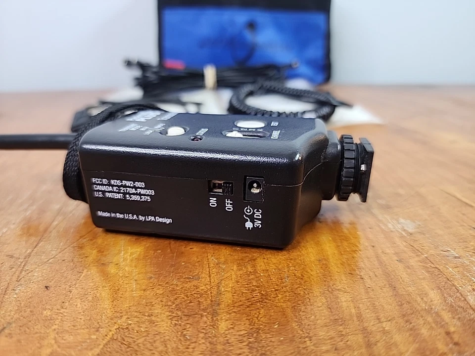 Pocket Wizard Plus II Transceiver with Sync Cables & Case Bundle Tested - Image 4 of 4