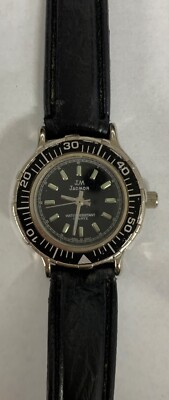 Nice J.M. Jacmor Ladies Watch New Battery Black/Gold Tone