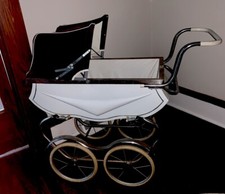Vintage Pram / Carriage / Buggy