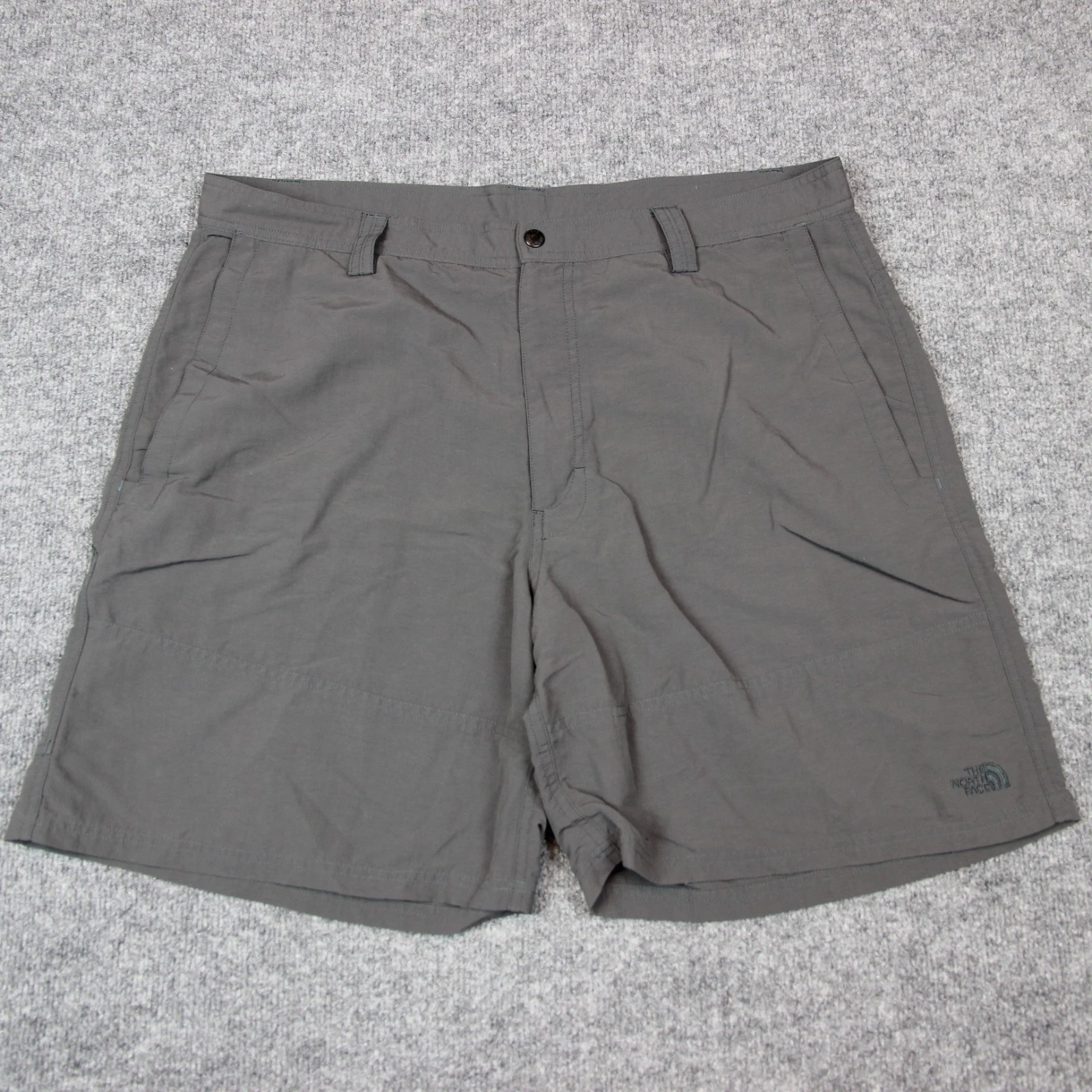 The North Face Shorts Men's 40 (Actual 38") Gray Nylon Hiking Outdoor Chino