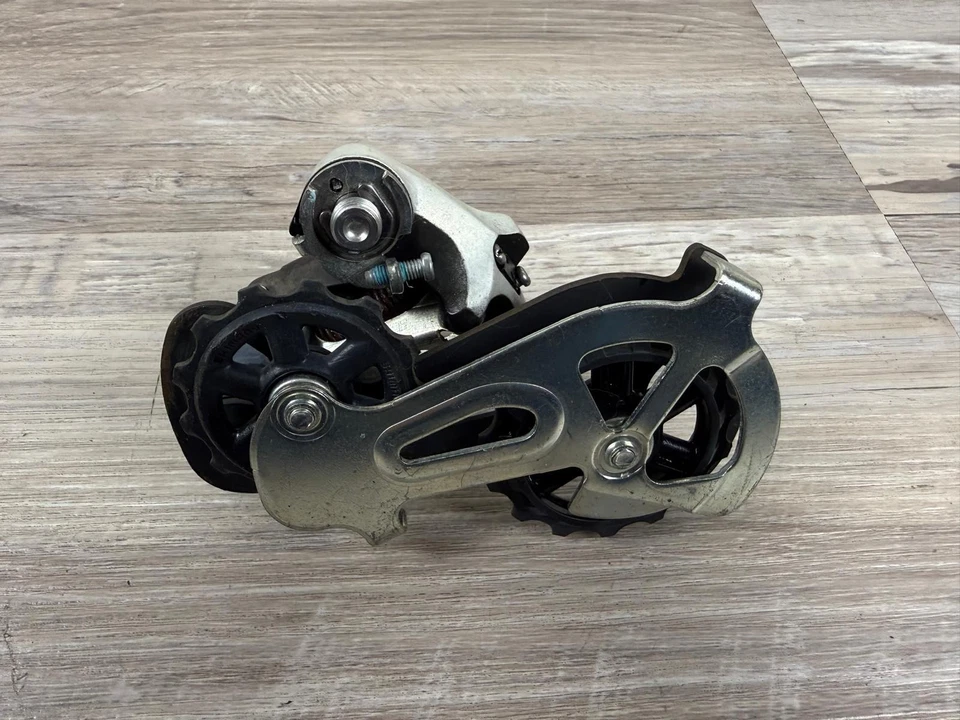 Shimano Altus RD-M310 Bike Rear Derailleur 7/8 Speed Medium Cage - Image 3 of 4
