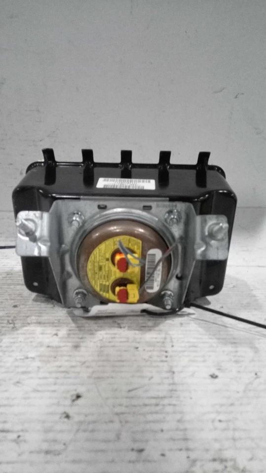 Used Right Instrument Panel Air Bag fits: 2011 Jeep Patriot front passenger dash Foto 2 de 4