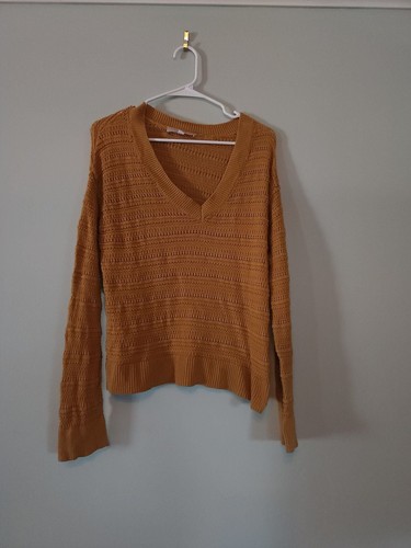Stitchy V-Neck Sweater,
