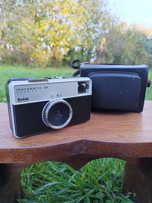 Appareil Photo Vintage Kodak Instamatic 33 - Ancien, Fonctionnel, Look Rétro