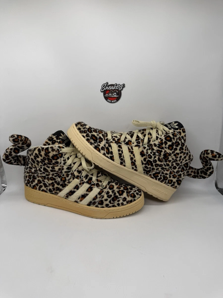 Preços baixos em adidas Jeremy Scott Leopard Tail Sandstorm | eBay
