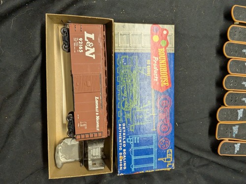 Tren modelo vintage Roundhouse L&N Louisville & Nashville Boxcar escala 92165 HO | Condition: Used