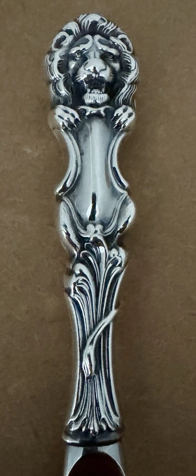 "HERMOSO CUCHILLO DE CARNE DE LEY CON PATRÓN DE LEÓN FRANK SMITH 8 3/8""" Foto 2 de 4