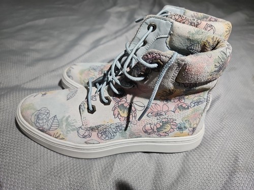 Botas para mujer Timberland US 6 florales estampado total gamuza Londyn multicolor - Imagen 2 de 14