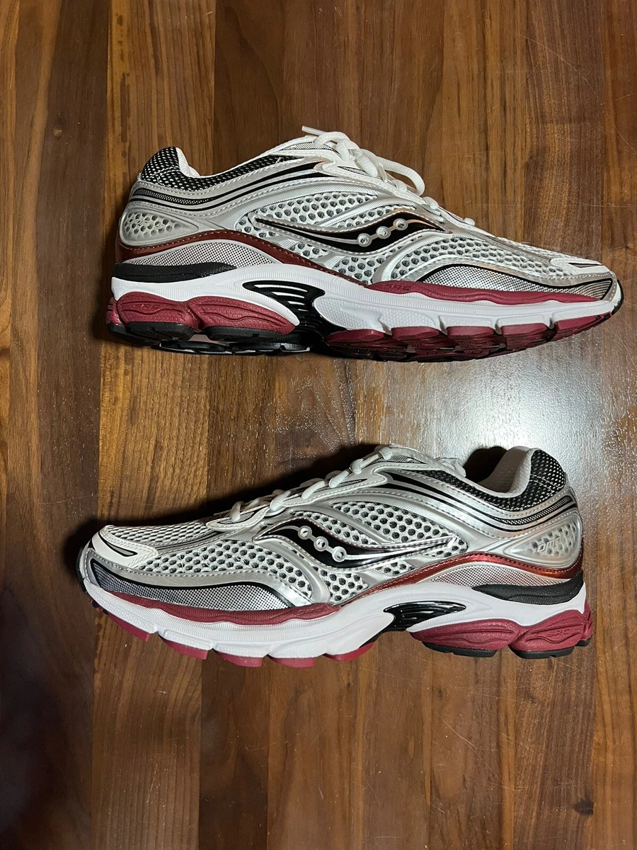 Saucony OG Progrid Omni 9 White Silver Red S70739 1 Men s US Size 11 NEW