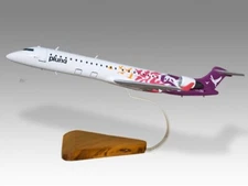 Bombardier CRJ 900 Pluna Desk Wood Airplane New Model Small Scale 1/130