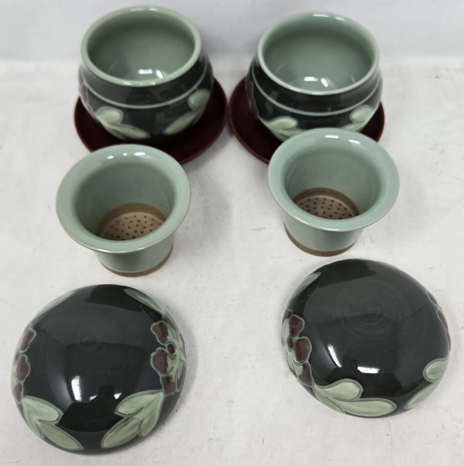 Vintage Kwangjuyo Tea Infuser Set For 2 With Wood Plates Ceramic Cups Korean EUC
Opens in a new wind