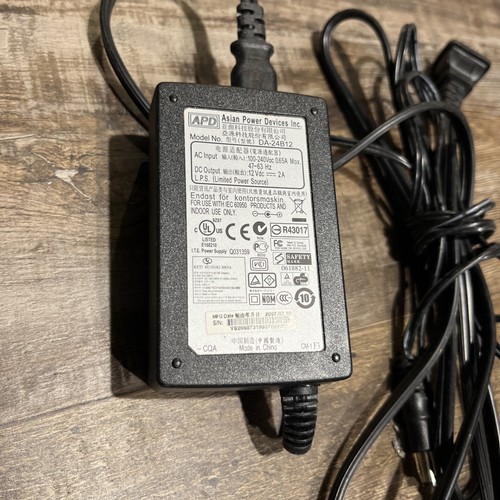 Asian Power Devices Inc. - Netzteil - Modell DA-24D12 - 12 Volt - 2 Amp - Bild 2 von 5