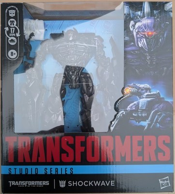 Transformers Dark of the Moon Studio Series Leader Class Actionfigur Shockwave