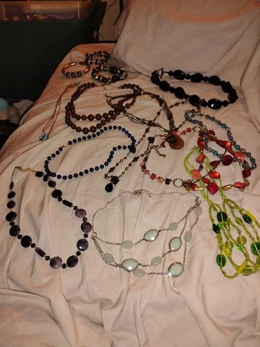 14pc Vintage Mixed Lot Of Costume Jewelry