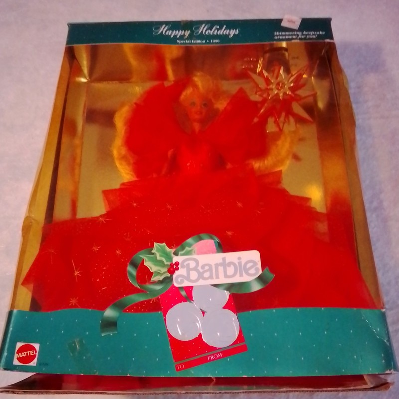 Mattel Happy Holidays Barbie Special Edition Fashion Doll 11.5in 1990 Unopened