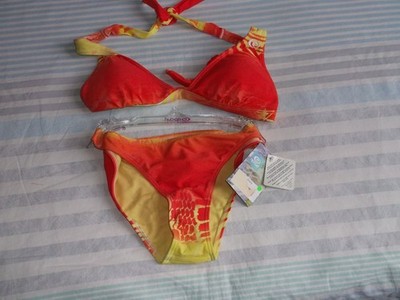RIP CURL Bikini Oberteil + Hose Gr.M NEU