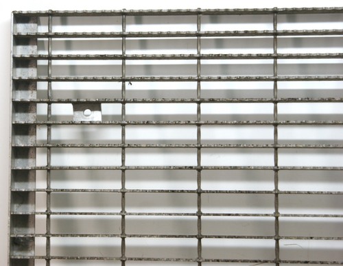 Bar Serrated Grating Decking : 32” W x 24” L x 1.25” H Aluminum 8821 - Picture 2 of 12