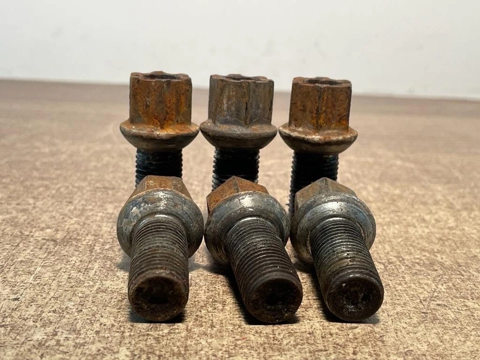 Volkswagen Golf MK6 2010 tuercas de rueda X 6 franqueo gratuito *7 Foto 2 de 2