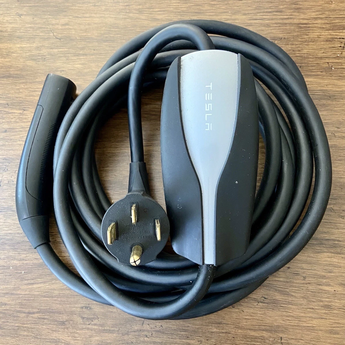 Tesla Model X S Y 3 Charger fast home 40 amps charging NEMA 14 50 220v 240v plug