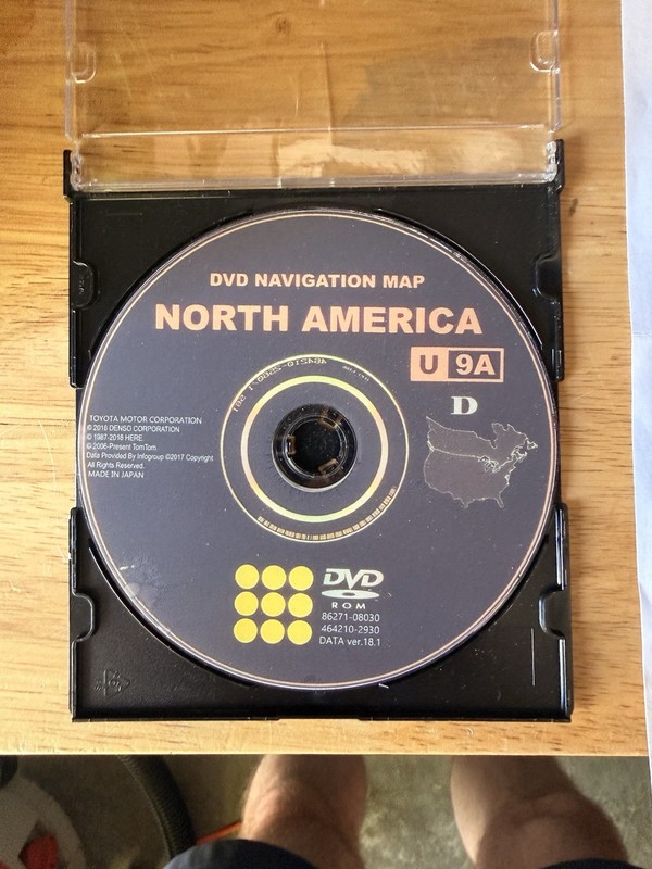 Toyota DVD Navigation Map U9a (2018) + Maxell DVD Lens Cleaner Disc