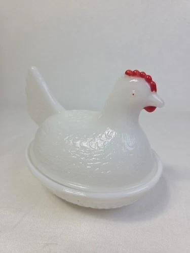 Sm.Vintage White Milk Glass Trinket Bowl Hen On Nest With Red Comb Straight Head