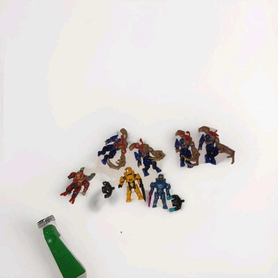 MEGA BLOCKS Halo Sets Lot MANTIS, Figures, Flood, Parts As Is (READ) - Image 3 of 4