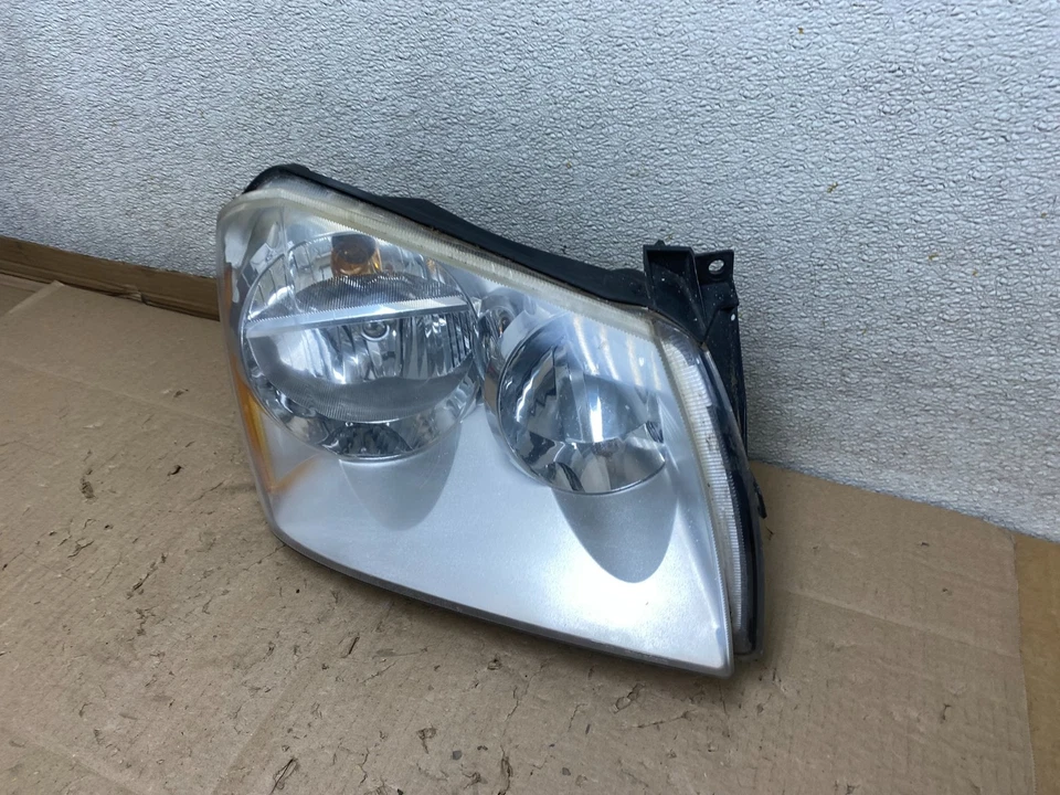 Dodge Magnum 2005 2006 2007 pasajero derecho faro lateral derecho fabricante original U6859 DW Foto 2 de 4