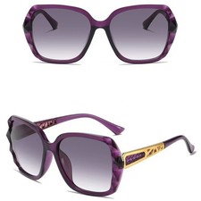 Women Fashion Square Sunglasses UV390 Protection Rhinestone Detail Resin Lens