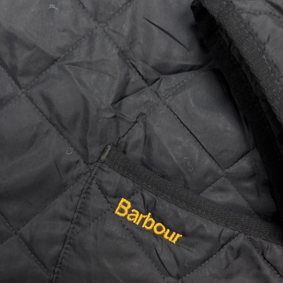 Barbour Jacket Adult Medium Black Quilted Country Field Hunting Coat Men* - Image 4 of 4