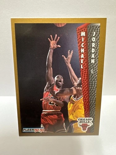 MICHAEL JORDAN 1992-93 Fleer #32 Chicago Bulls