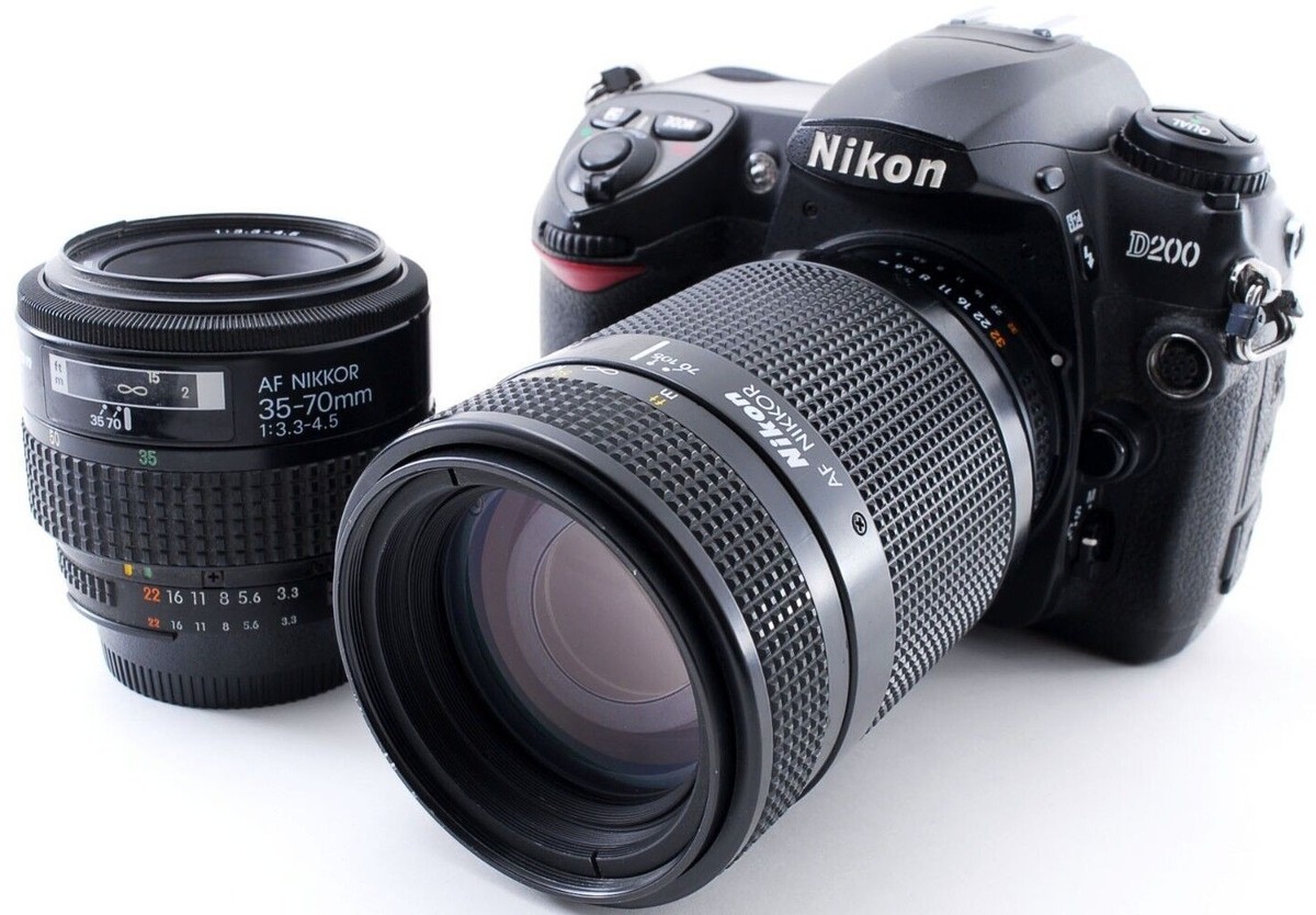 Nikon D200 10.2MP 35-70mm/70-210mm Lens 