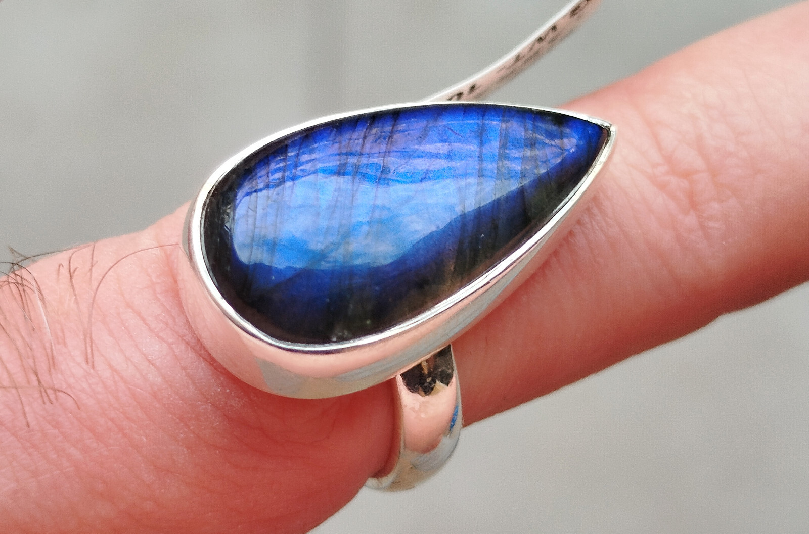 Bague Labradorite en argent véritable avec anneau ajustable de 10g à 13g - 2