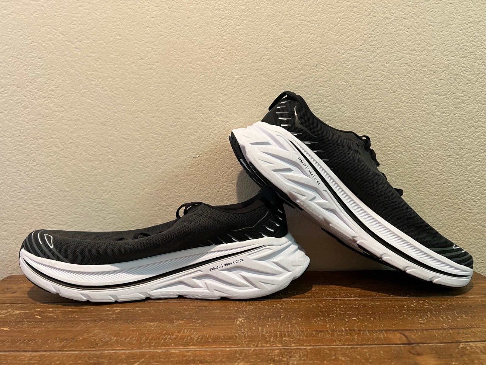 Hoka Bondi X Mens Running Shoes, Size 14. New (no box) eBay