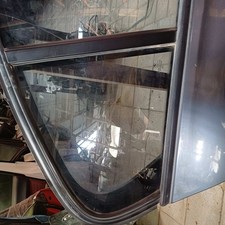 Porte arrière et accessoires BMW 540