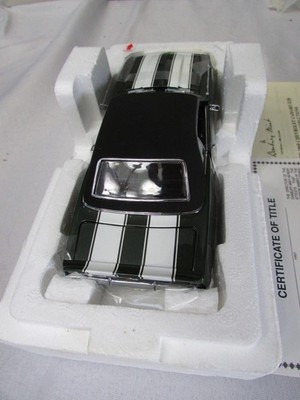 DANBURY MINT LTD ED 1969 CHEVROLET CAMARO Z/28 1:24 SCALE GREEN