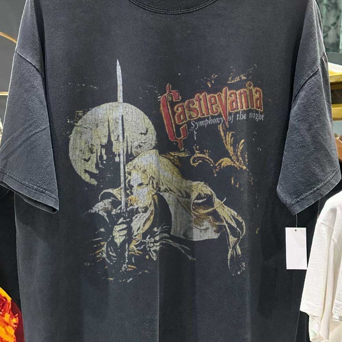 Azavana 2/27缶バッジ 心音Tシャツ s-l1200.jpg