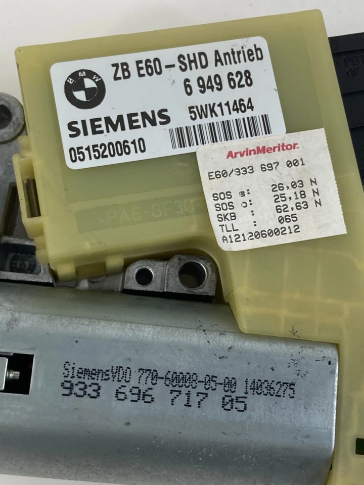 2006 2007 BMW 530xi Power Sunroof Sun Roof Motor Assy 5WK11464 OEM - Imagem 4 de 4