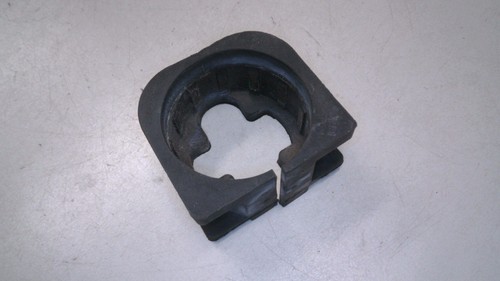 Gummilager Lager Kraftstoffpumpe 1 VW Passat Variant 2.0 TDI DPF DSG Bj 2008