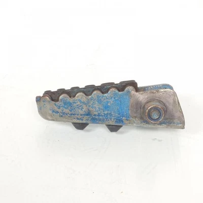 Cale pied origine pour Auto Derbi 50 fixation 23mm Ø8mm Occasion - Photo 1/2