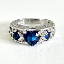 Ladies Dark Blue CZ Heart Stones Silver Plated Band Ring Size 6