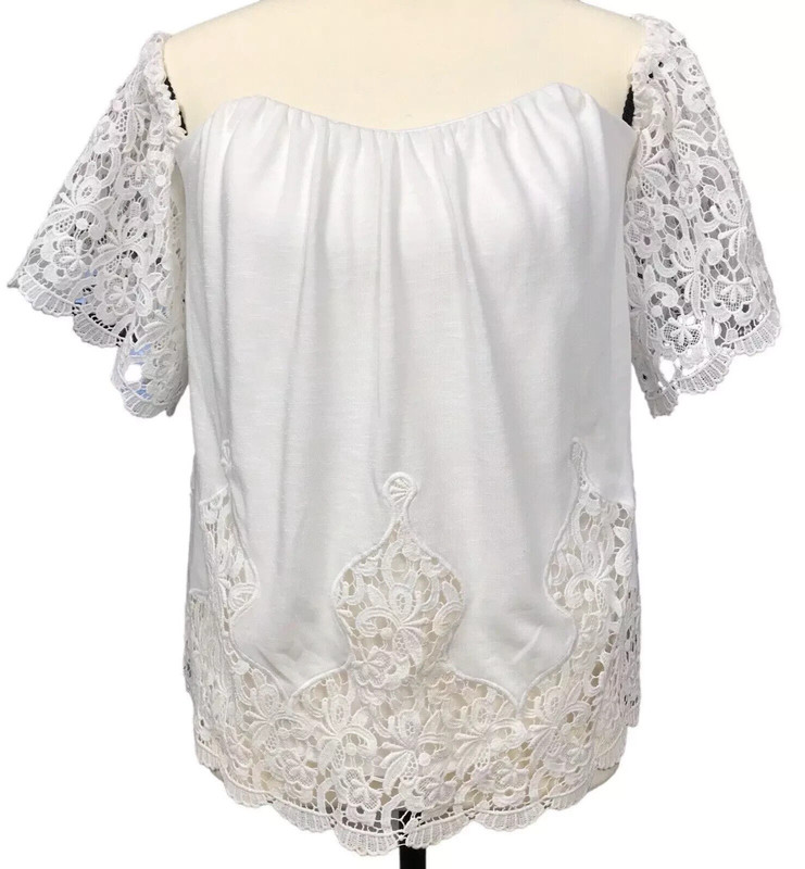 White House Black Market White Off Shoulder Lace Split Back Blouse Top Sz 0/XS-S