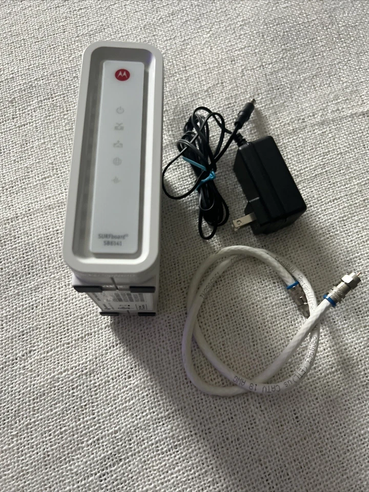 Motorola SURFboard Modem- Model SB6141 - 3.0-Download 4X Faster - Image 2 of 4