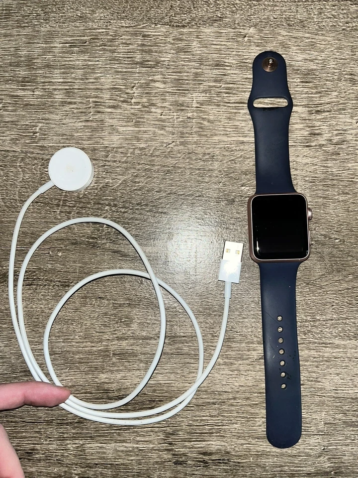 Apple Aluminium Case Sport Band 42mm Smartwatch - Rose Gold - Image 2 of 4