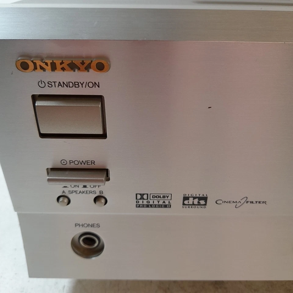 Onkyo TX-SR500E AV Receiver 7.1 Channel HDMI Inputs Silver Tested And Working - Image 3 of 4