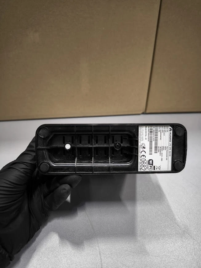 Huawei LTE Cpe E5172 Router - Gebraucht, Funktionell, Minor Kleidung - Bild 3 von 4