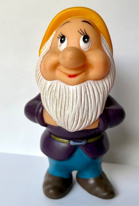 VINTAGE Walt Disney Productions 5" BASHFUL SQUEAKER TOY (Hong Kong)