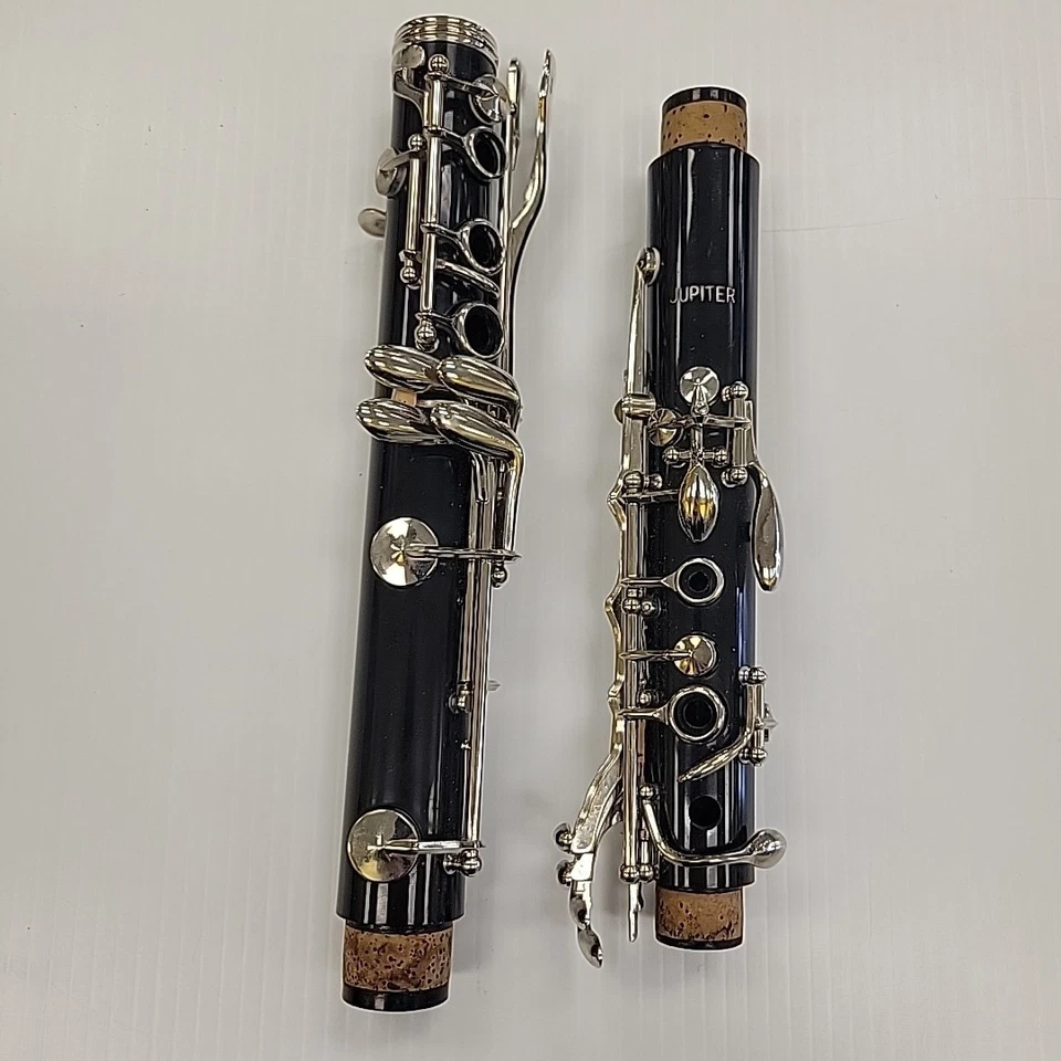Jupiter Clarinet With Hard Case & Accessories *Selmer Mouthpiece* - Изображение 3 из 4