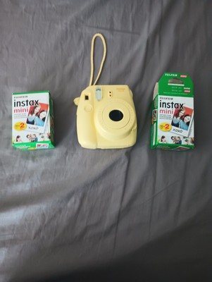 Fujifilm Instax Mini 8  Film Free  30 Camera Yellow Work Missing Battery Cover