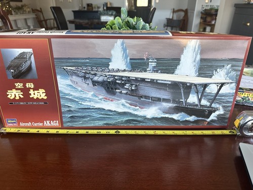 Maquette Hasegawa 1/450 - Porte-avions Japonais Shinano - Ancien Mais Neuf Sous Blister
