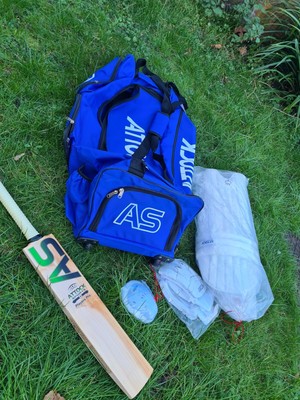 Cricket Set Full Size. Top Qualität Attock Sport Cricket Ausrüstung.